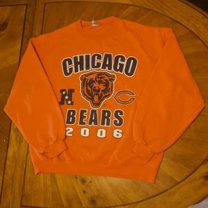 Chicago bears crew neck sweatshirt
